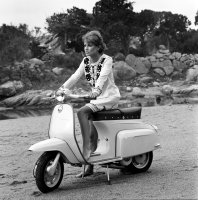 Bild zu Lambretta Junior 50/100/125 (_more_03.jpg)